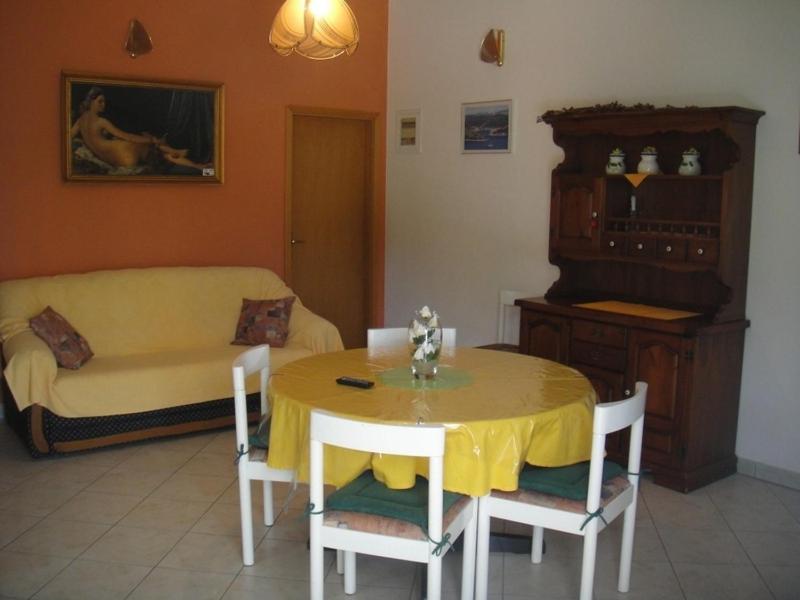 Apartments Ivan Orlic Vinišće Quarto foto